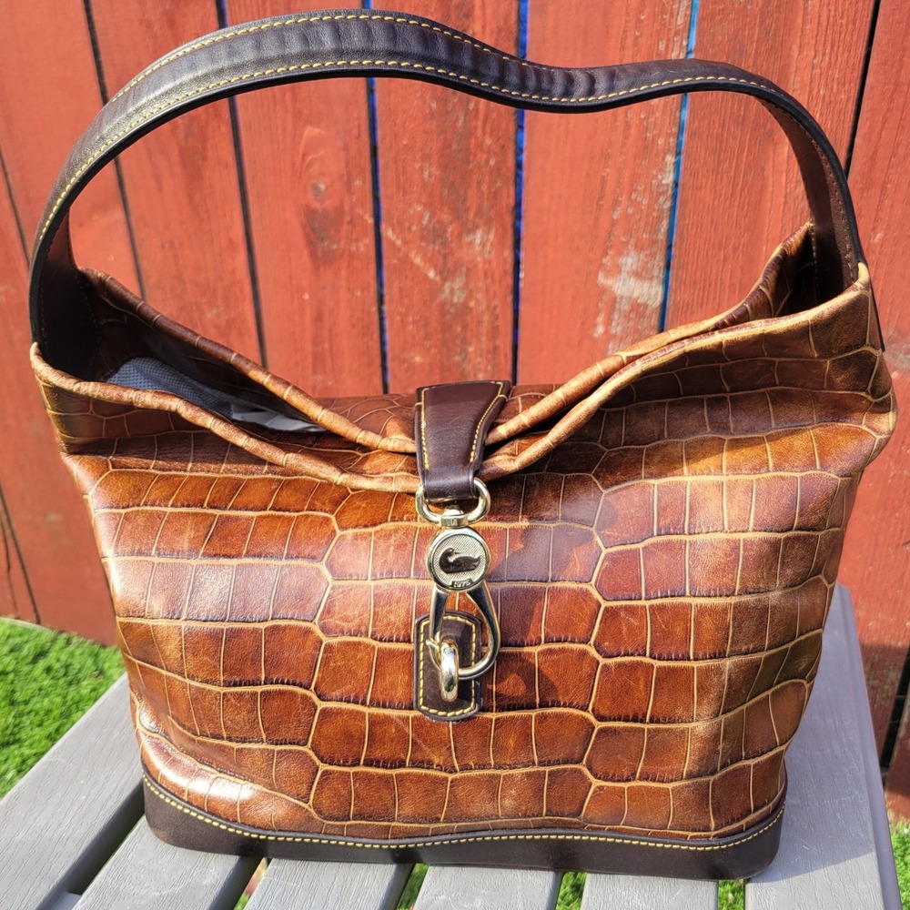 Dooney & Bourke Brown Y2K Croc Embossed Leather Shoulder Hobo Bag Duck Clasp